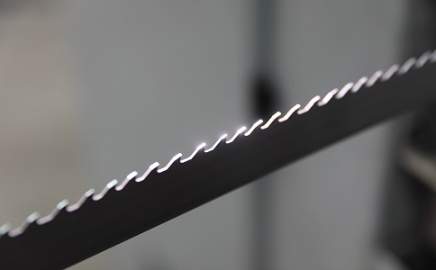 广元双金属带锯条产生切削噪音的原因具体有哪些？